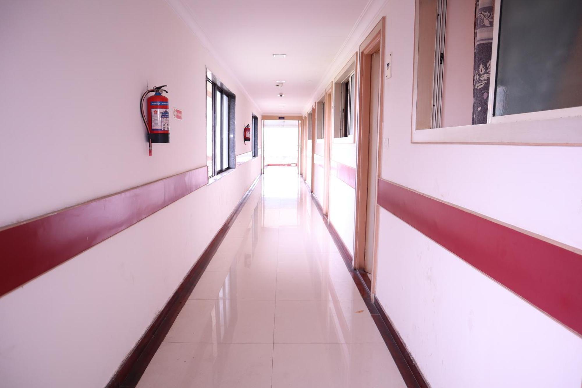 Sri Sai Ram Suites Μπανγκαλόρ Εξωτερικό φωτογραφία