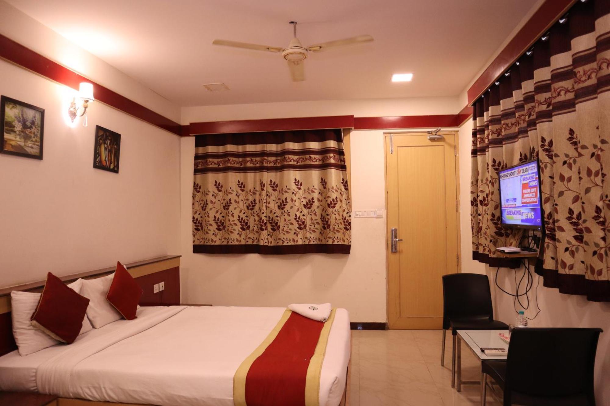 Sri Sai Ram Suites Μπανγκαλόρ Εξωτερικό φωτογραφία