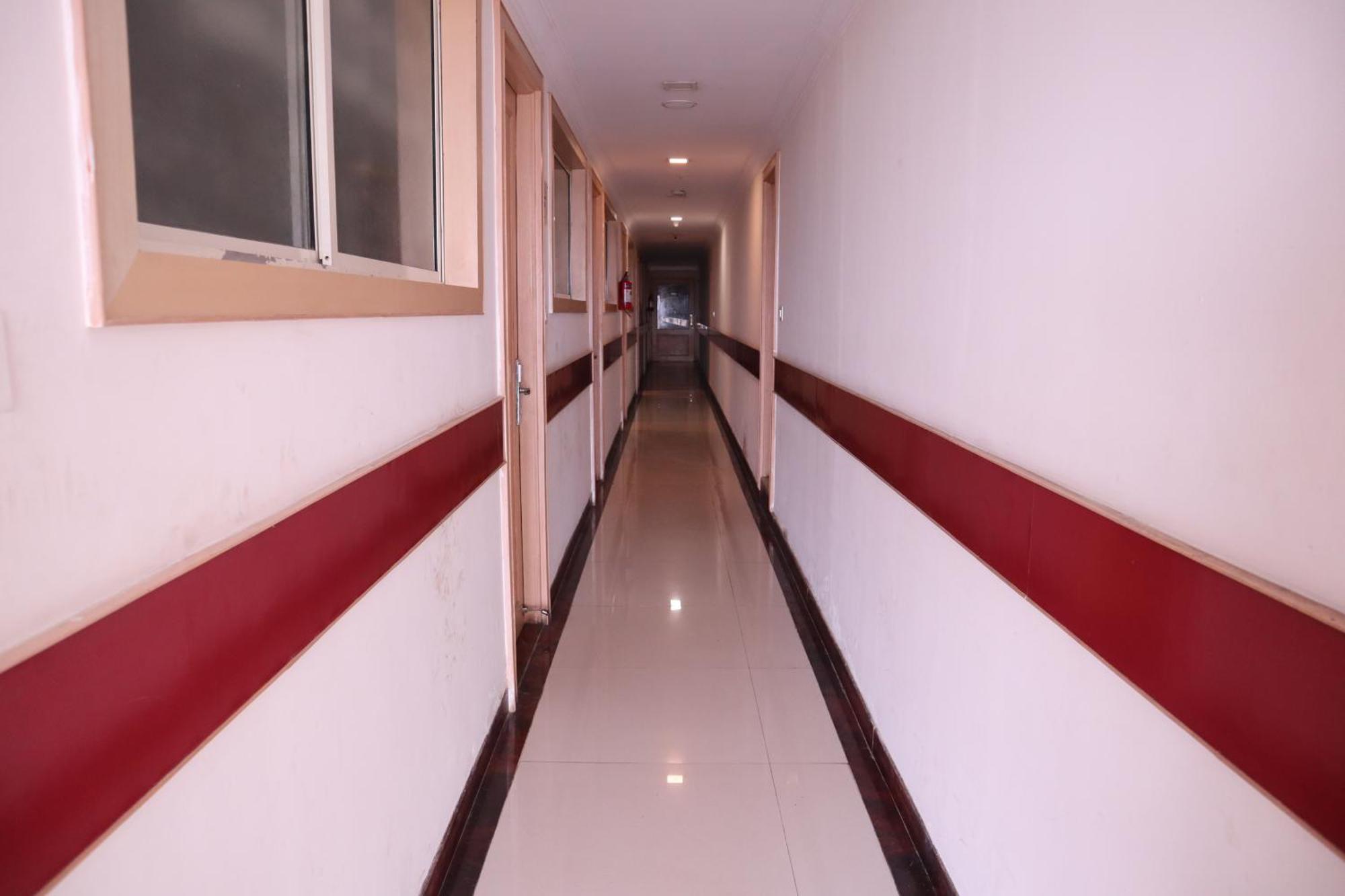 Sri Sai Ram Suites Μπανγκαλόρ Εξωτερικό φωτογραφία