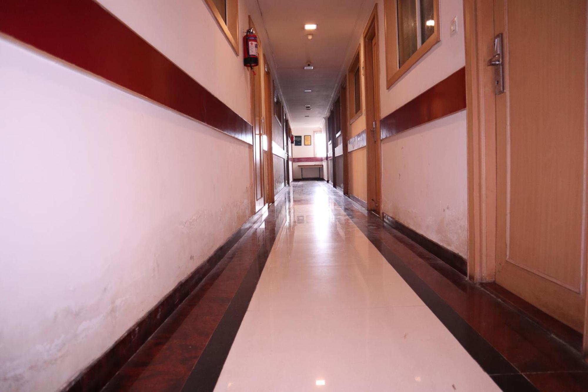 Sri Sai Ram Suites Μπανγκαλόρ Εξωτερικό φωτογραφία